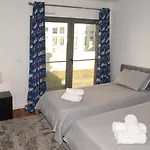 Appartamento Alto Dos Moinhos Lisbona