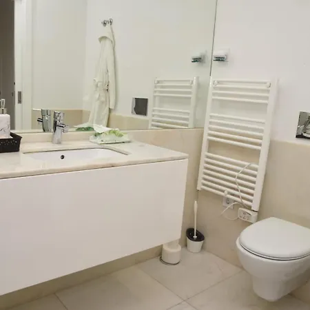 Апартаменти Alto Dos Moinhos